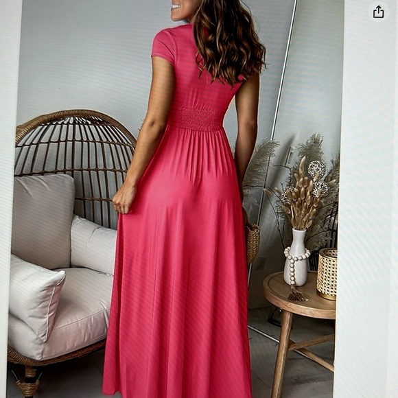 💖 Viral Pink Maxi Dress – Deep V Neck, Short Sleeve, High Slit Flowy Dress - Picture 4 of 5
